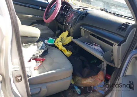 2013 Kia Sorento Lx V6 z USA, uszkodzony, nr VIN 5XYKTDA22DG348406